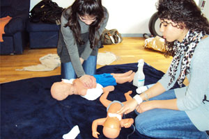 Auffrischungskurs für Babysitter – 15. Juni von 10:00 – 14:00 Uhr