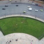 Von oben sehen alle aus, wie Ameisen. | © FZM Bild: Blick von Oben auf den Fuß der Siegessäule