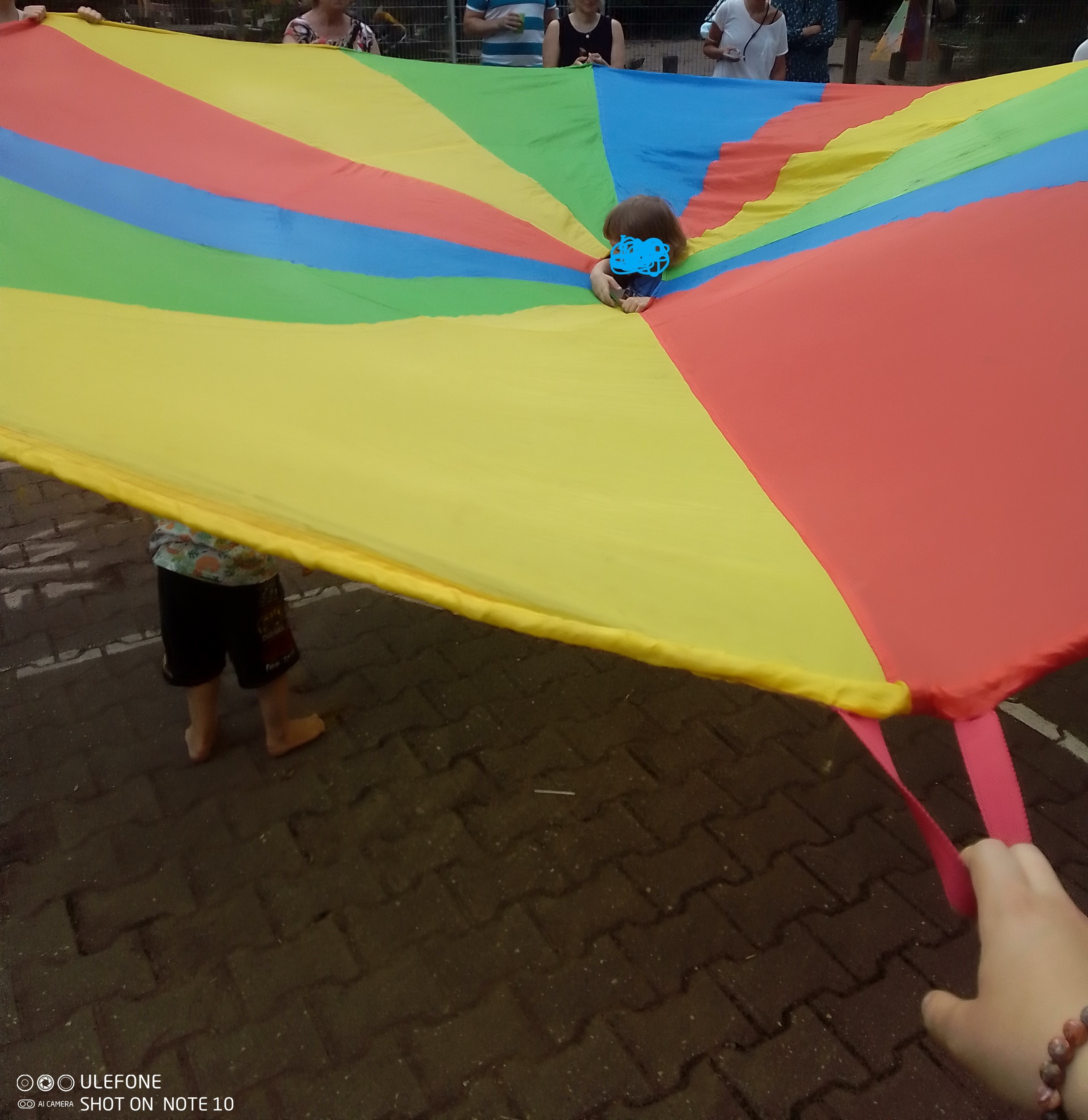 Kreative Familienbewegung macht ein Sportfest